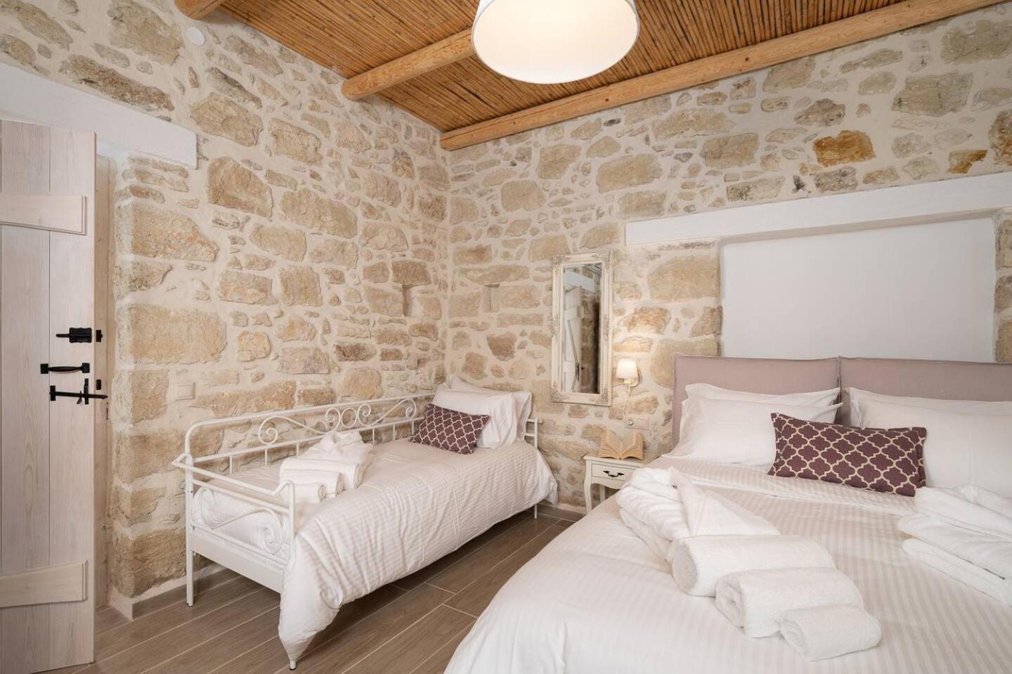 Physis Country House Near Matala Beach & Faistos Kouses Dış mekan fotoğraf